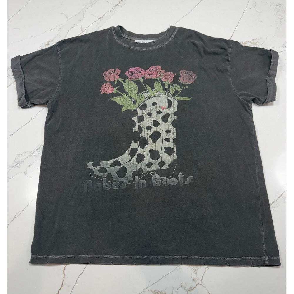 Girl Dangerous Babes In Boots Graphic T-Shirt Charcoal Distressed Cotton Medium
